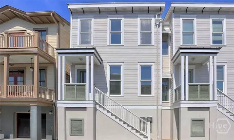 302 Lorch St #204, Savannah, GA 31404