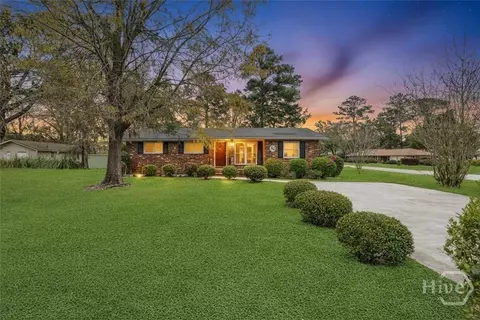 402 N Sangrena Dr, Pooler, GA 31322