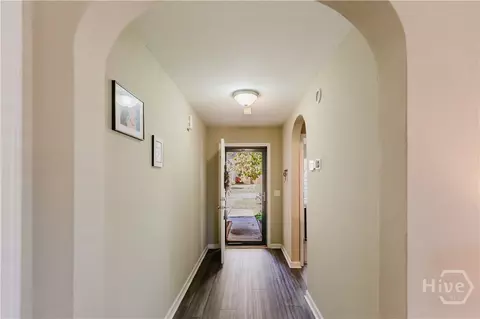 255 Willow Oak Dr, Richmond Hill, GA 31324