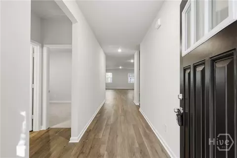 Entry Way - 103 Warren St, Rincon, GA 31326 photo 1 of 10