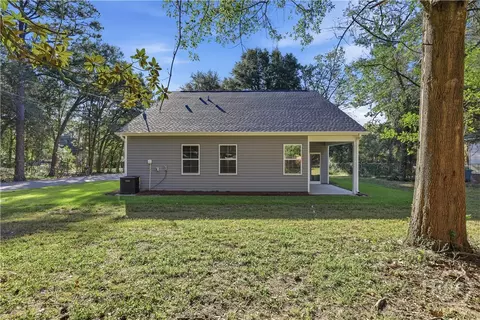 Exterior - 103 Warren St, Rincon, GA 31326 photo 6 of 14