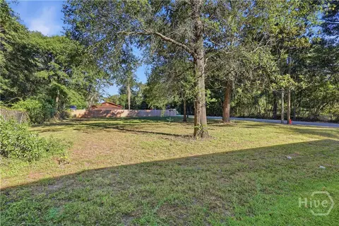 Exterior - 103 Warren St, Rincon, GA 31326 photo 9 of 14