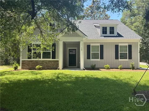 103 Warren St, Rincon, GA 31326