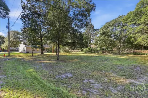 Exterior - 103 Warren St, Rincon, GA 31326 photo 11 of 14