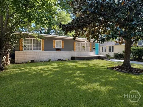 1714 E 60th St, Savannah, GA 31404