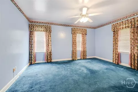 Bedroom - 48 E 61st St, Savannah, GA 31405 photo 2 of 5