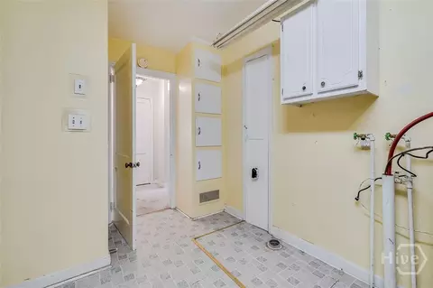 Other - 48 E 61st St, Savannah, GA 31405 photo 7 of 9