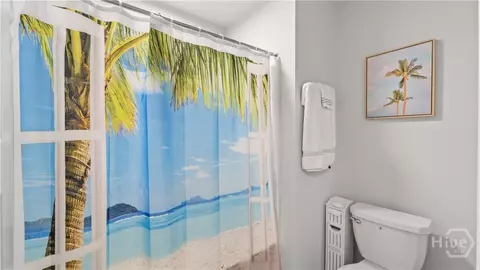 Bath - 293 Lillian St, Rincon, GA 31326 photo 2 of 2