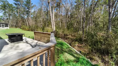 Exterior - 293 Lillian St, Rincon, GA 31326 photo 2 of 4
