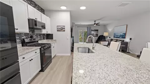 Kitchen - 293 Lillian St, Rincon, GA 31326 photo 4 of 4