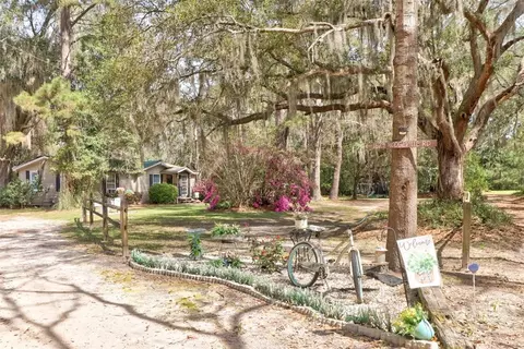 1679 Hodgeville Rd, Rincon, GA 31326