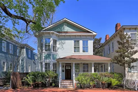 310 E Park Ave, Savannah, GA 31401