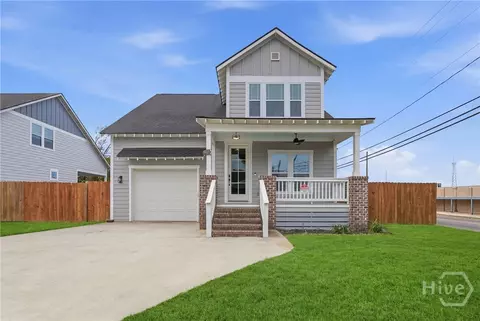 2001 E 38th St, Savannah, GA 31404