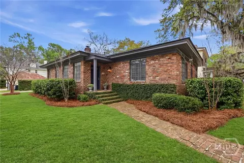 602 E 46th St, Savannah, GA 31405