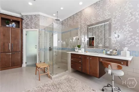 Bath - 5 Springpine Ln, Savannah, GA 31411 photo 1 of 6