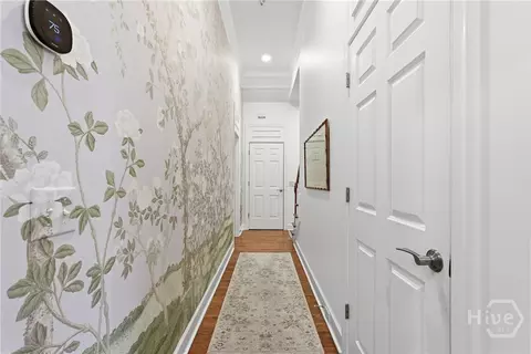 Entry Way - 5 Springpine Ln, Savannah, GA 31411 photo 2 of 2