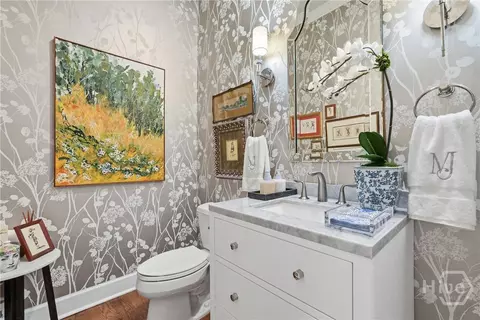 Bath - 5 Springpine Ln, Savannah, GA 31411 photo 3 of 6