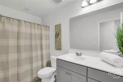 Bath - 160 Benelli Dr, Pooler, GA 31322 photo 3 of 3