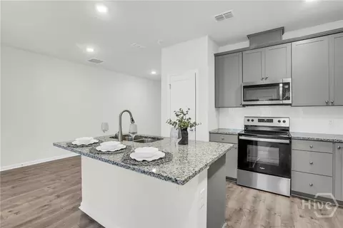 Kitchen - 160 Benelli Dr, Pooler, GA 31322 photo 5 of 6