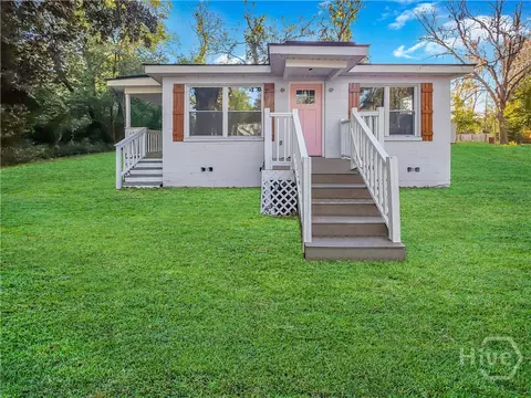 819 S Railroad Ave, Springfield, GA 31329
