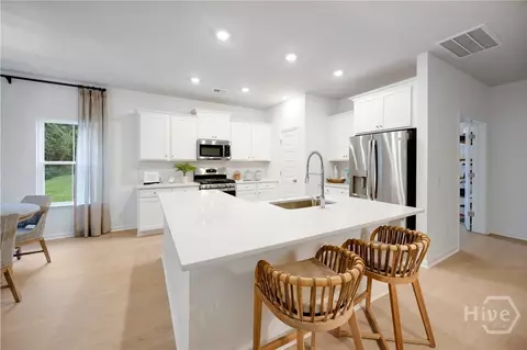 Kitchen - 153 Weyview Gdns, Pooler, GA 31322 photo 1 of 3