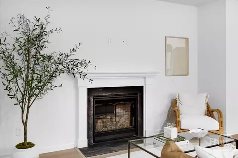 Living - 153 Weyview Gdns, Pooler, GA 31322 photo 2 of 2