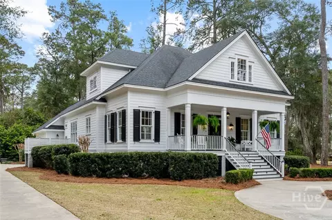 2 Lightenstone Ct, Savannah, GA 31411