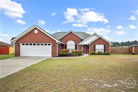 1806 Blair Ct, Hinesville, GA 31313