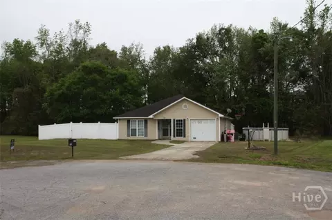 48 W Beaver Ln, Midway, GA 31320