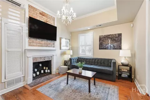 109 E Park Ave, Savannah, GA 31401