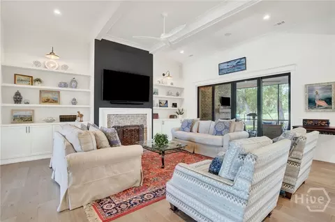 Living - 114 Kent Trl, Pooler, GA 31322 photo 2 of 5