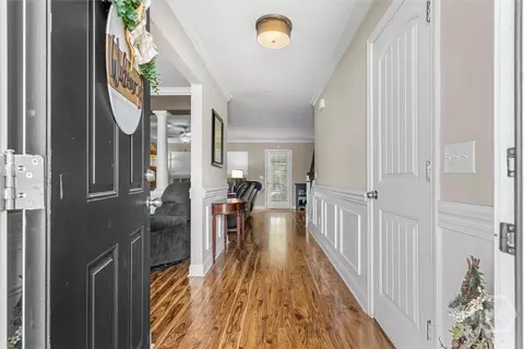 Entry Way - 242 Nashview Trl, Allenhurst, GA 31301 photo 1 of 3