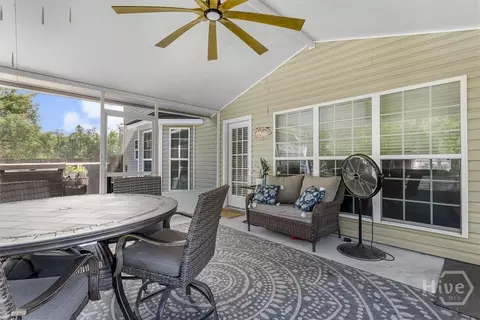 Exterior - 242 Nashview Trl, Allenhurst, GA 31301 photo 5 of 10