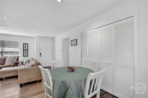 Dining - 332 Mapmaker Ln, Savannah, GA 31410 photo 1 of 2