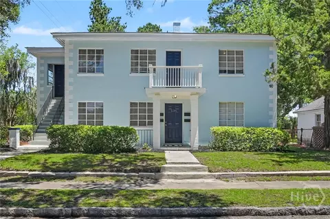 138 W 51st St, Savannah, GA 31405