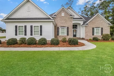 209 Fairmont Dr, Rincon, GA 31326