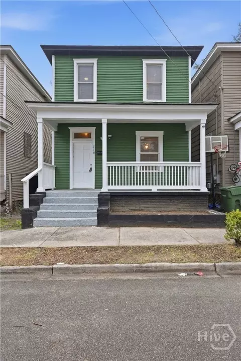 716 W 38th St, Savannah, GA 31415