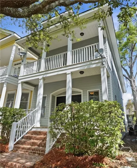 514 E Duffy St, Savannah, GA 31401
