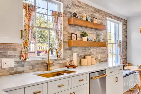 601 Washington Ave, Savannah, GA 31405