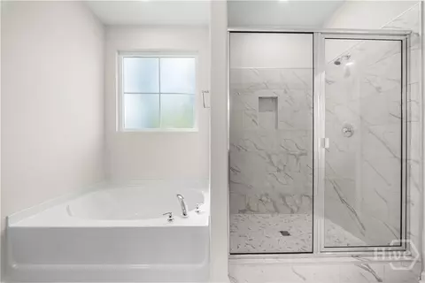 Bath - 111 Alexander Trl, Rincon, GA 31326 photo 1 of 2