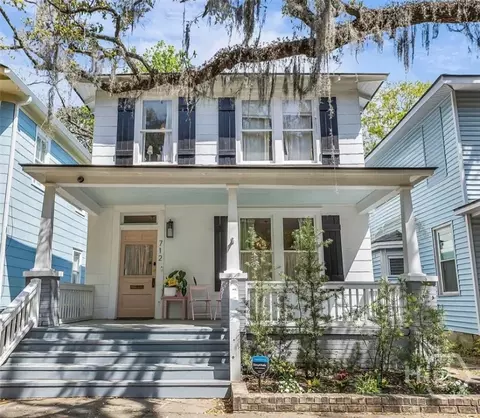 712 E 37th St, Savannah, GA 31401