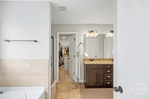 Entry Way - 104 Annie Dr, Guyton, GA 31312 photo 3 of 3