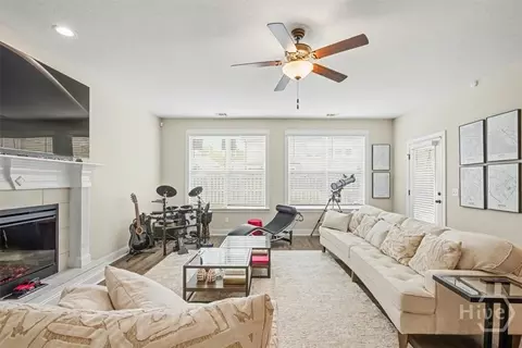 Living - 104 Annie Dr, Guyton, GA 31312 photo 2 of 3