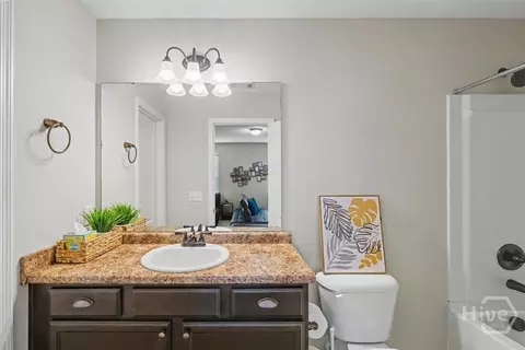 Bath - 104 Annie Dr, Guyton, GA 31312 photo 3 of 4