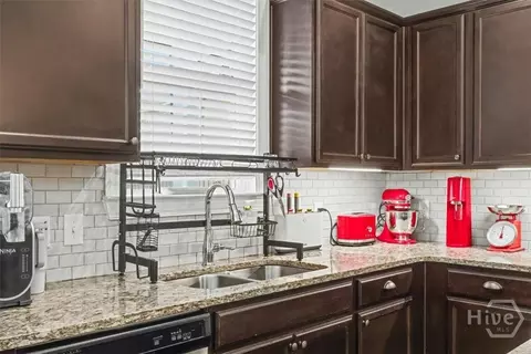 Kitchen - 104 Annie Dr, Guyton, GA 31312 photo 3 of 4