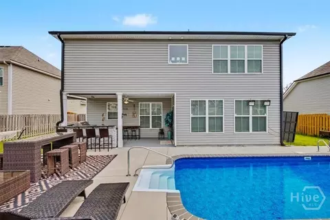 Exterior - 104 Annie Dr, Guyton, GA 31312 photo 6 of 13