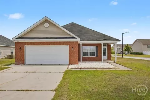 10 Valley Oak Dr, Richmond Hill, GA 31324