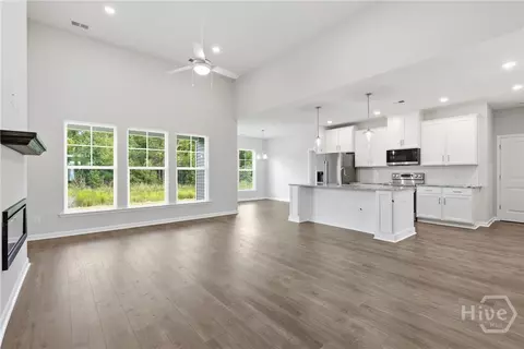 Living - 160 Como Dr, Pooler, GA 31322 photo 1 of 1