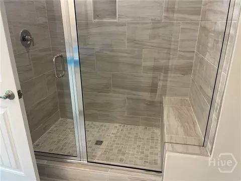 Bath - 160 Como Dr, Pooler, GA 31322 photo 2 of 4
