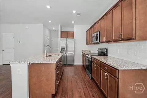Kitchen - 7 Cantata Cir, Pooler, GA 31322 photo 2 of 2